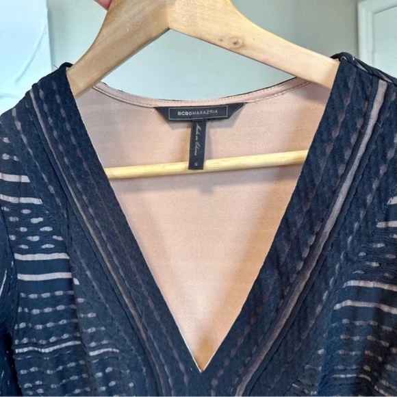 BCBGMaxazria Kinley Luxe Stripe Lace long sleeve Dress - Picture 12 of 15